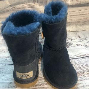 Navy Uggs